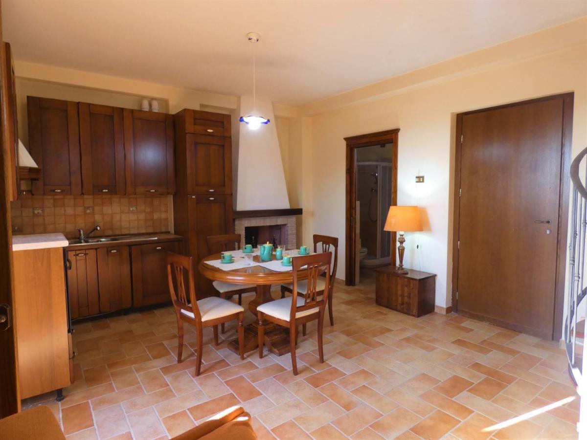 Scappo In Umbria, La Vallata Parrano Exterior photo